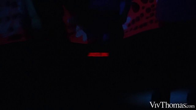 Превью Подружки встретились для интимных развлечений с куни № 36168